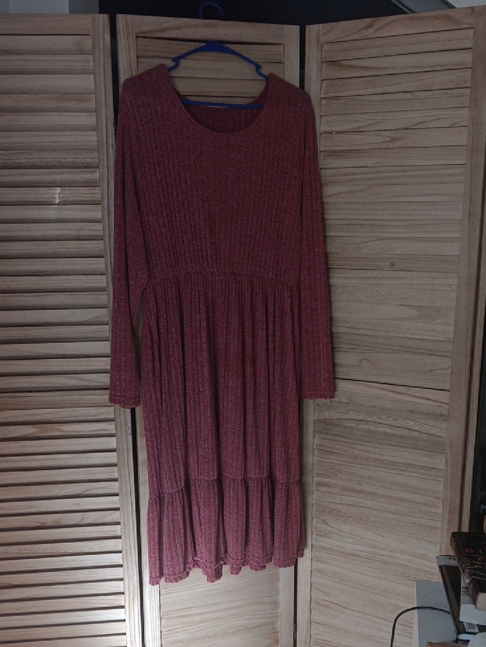 Long sleeve dress Xl - Picture 2 of 3